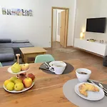 Pretti Apartments - NEUE moderne Wohnung im Herzen Bambergs - absolut zentral